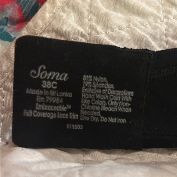 Soma Elegant Black Molded‎ cup, underwire Lace trim Bra. Size 38C - Picture 8 of 10